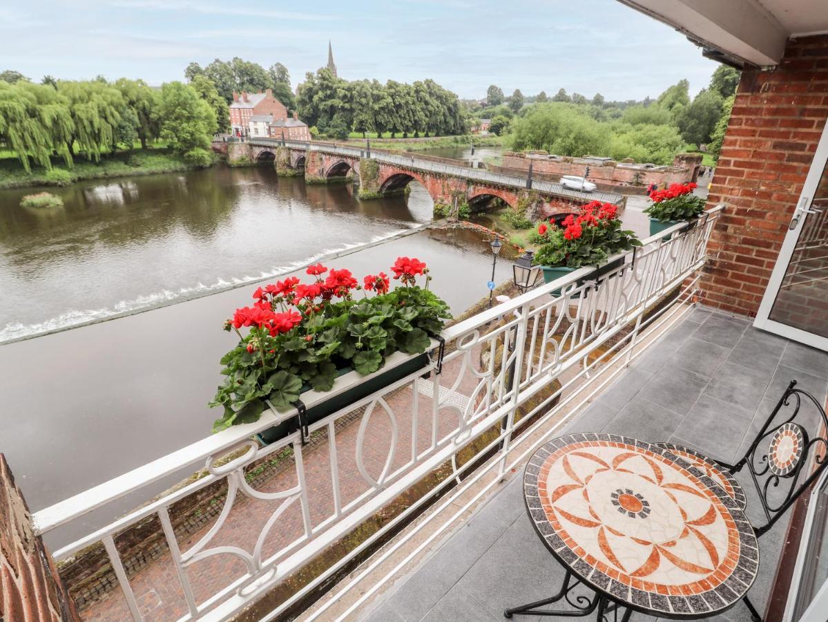Dee Heights Penthouse Apartment Chester Bagian luar foto